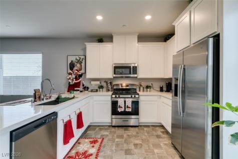 278 Fletcher Falls Street Henderson NV 89015