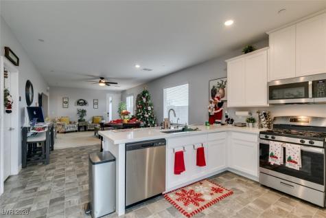 278 Fletcher Falls Street Henderson NV 89015