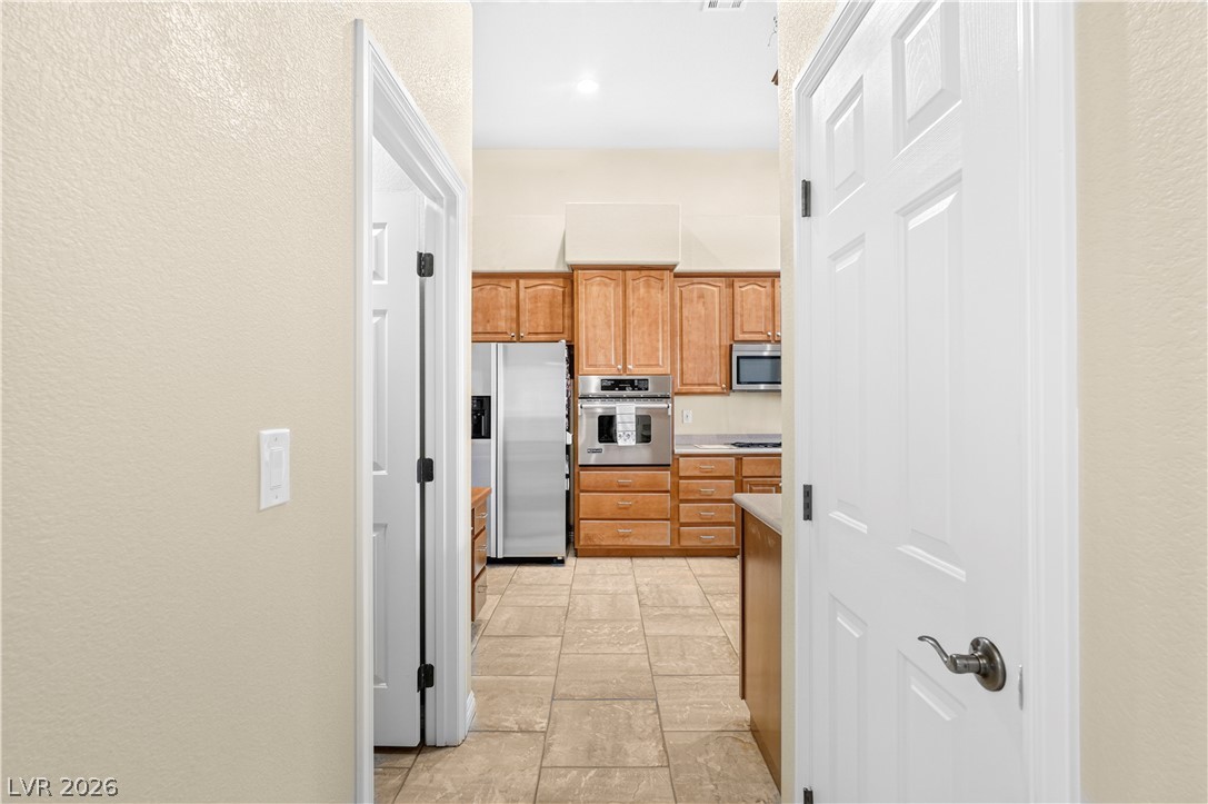 2058 Poetry Avenue Henderson NV 89052