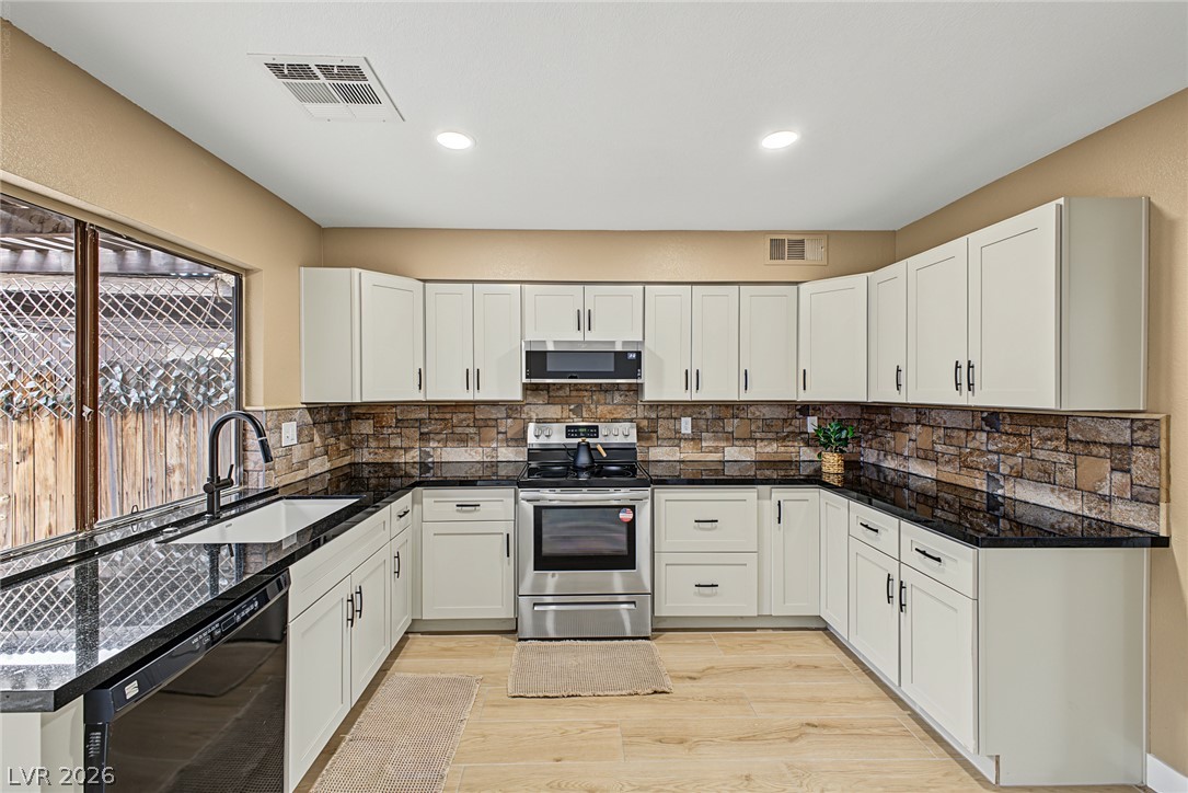 3268 Liahona Way Las Vegas NV 89121