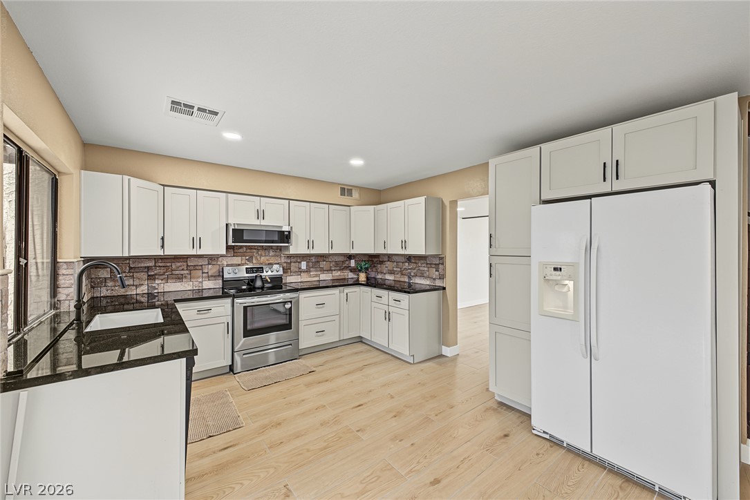 3268 Liahona Way Las Vegas NV 89121