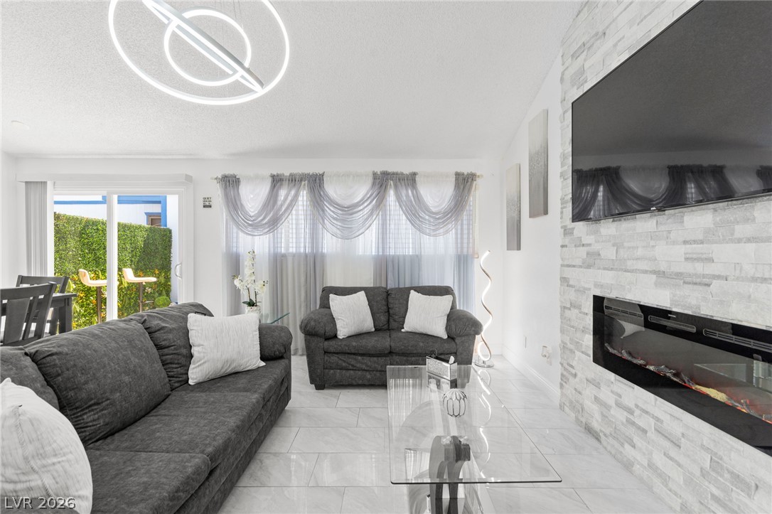 2316 El Cerrito Circle Las Vegas NV 89108