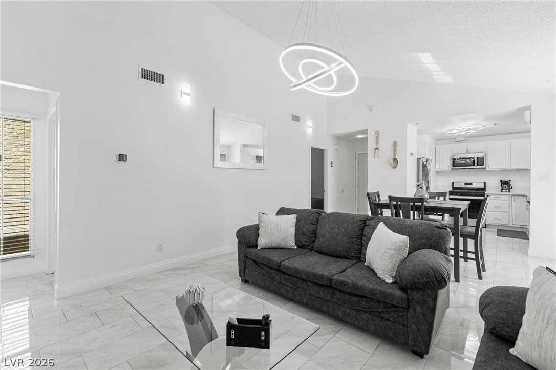 2316 El Cerrito Circle Las Vegas NV 89108