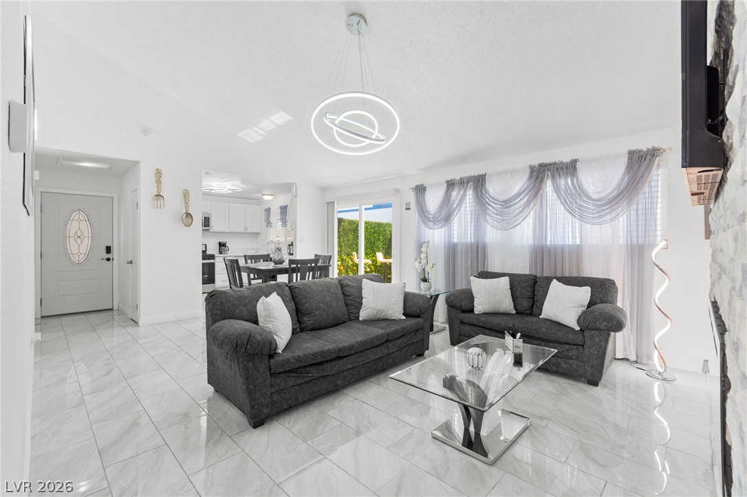2316 El Cerrito Circle Las Vegas NV 89108