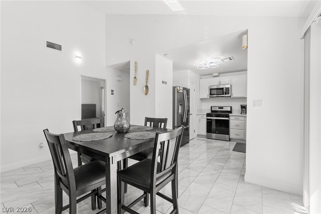 2316 El Cerrito Circle Las Vegas NV 89108