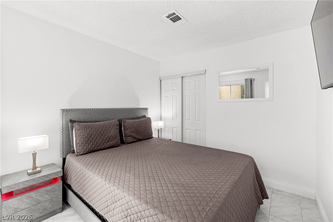 2316 El Cerrito Circle Las Vegas NV 89108