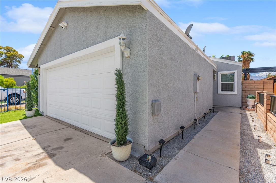 2316 El Cerrito Circle Las Vegas NV 89108