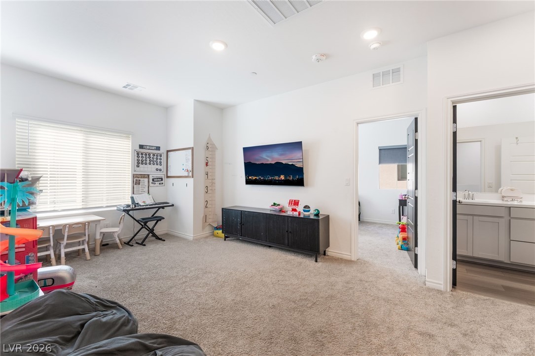 600 North Carriage Hill Drive 1138 Las Vegas NV 89138