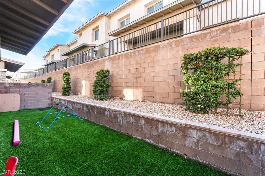 600 North Carriage Hill Drive 1138 Las Vegas NV 89138