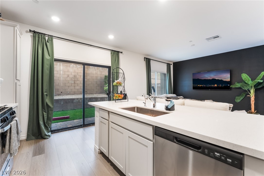 600 North Carriage Hill Drive 1138 Las Vegas NV 89138