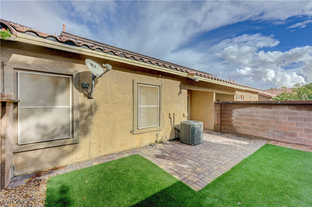 393 Blanca Springs Drive Henderson NV 89014