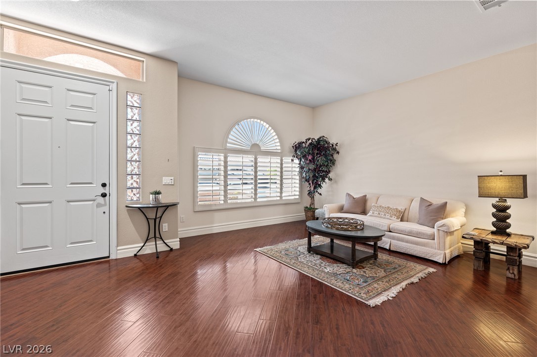 212 Cliff Valley Drive Las Vegas NV 89148