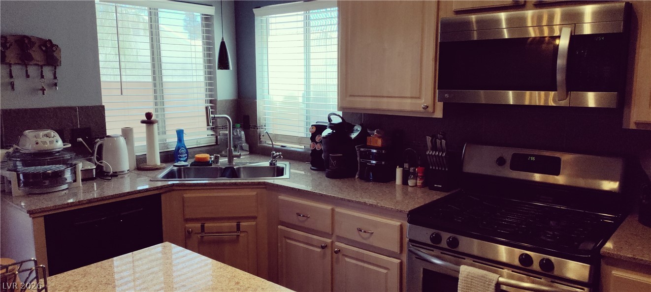 5848 Sleepy Spruce Street Las Vegas NV 89113