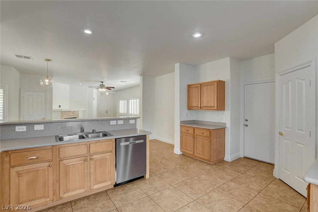 8849 Keywood Street Las Vegas NV 89123
