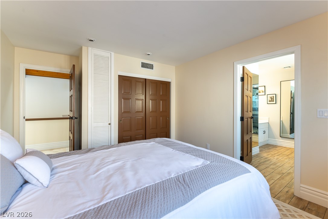 2845 Queens Courtyard Drive Las Vegas NV 89109