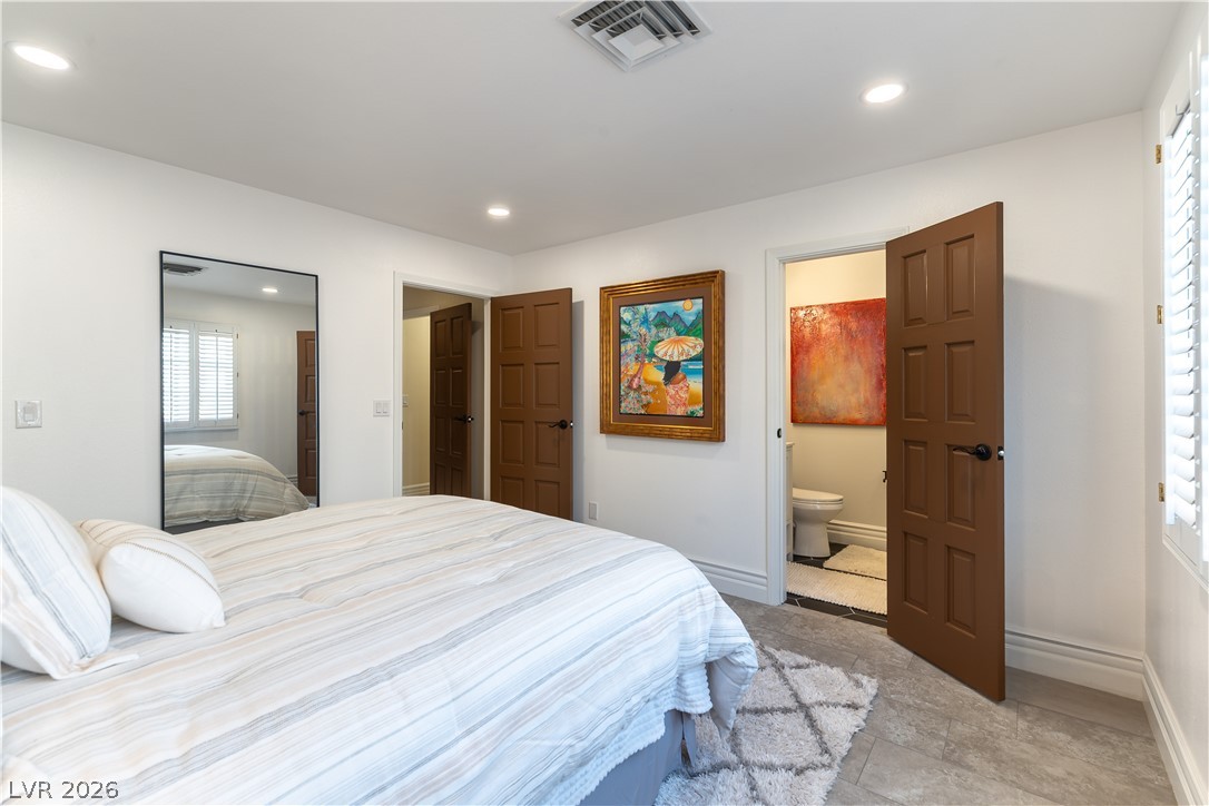 2845 Queens Courtyard Drive Las Vegas NV 89109