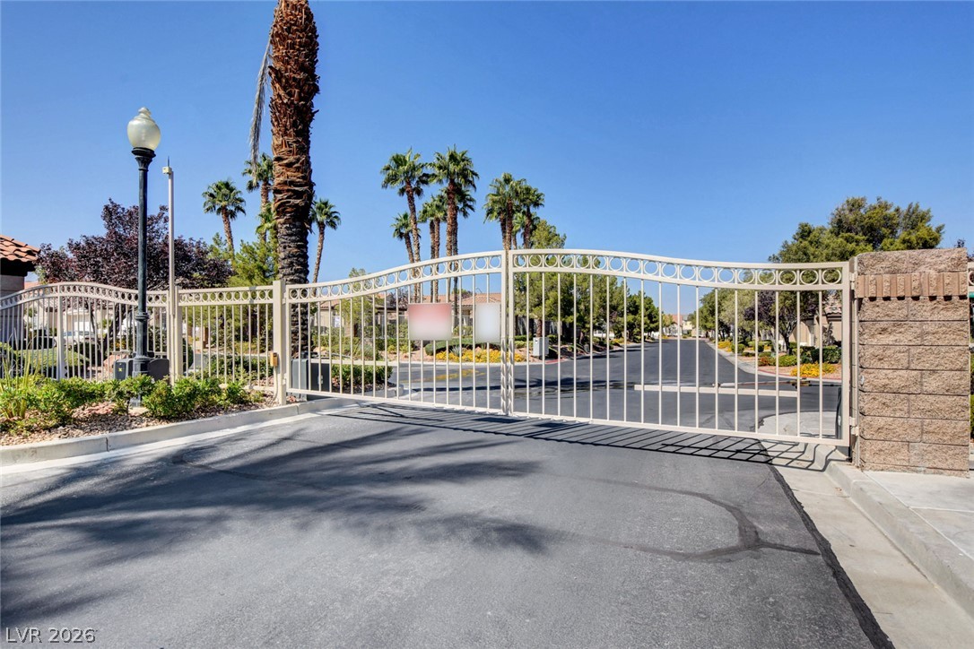 5090 Shadow River Street Las Vegas NV 89148