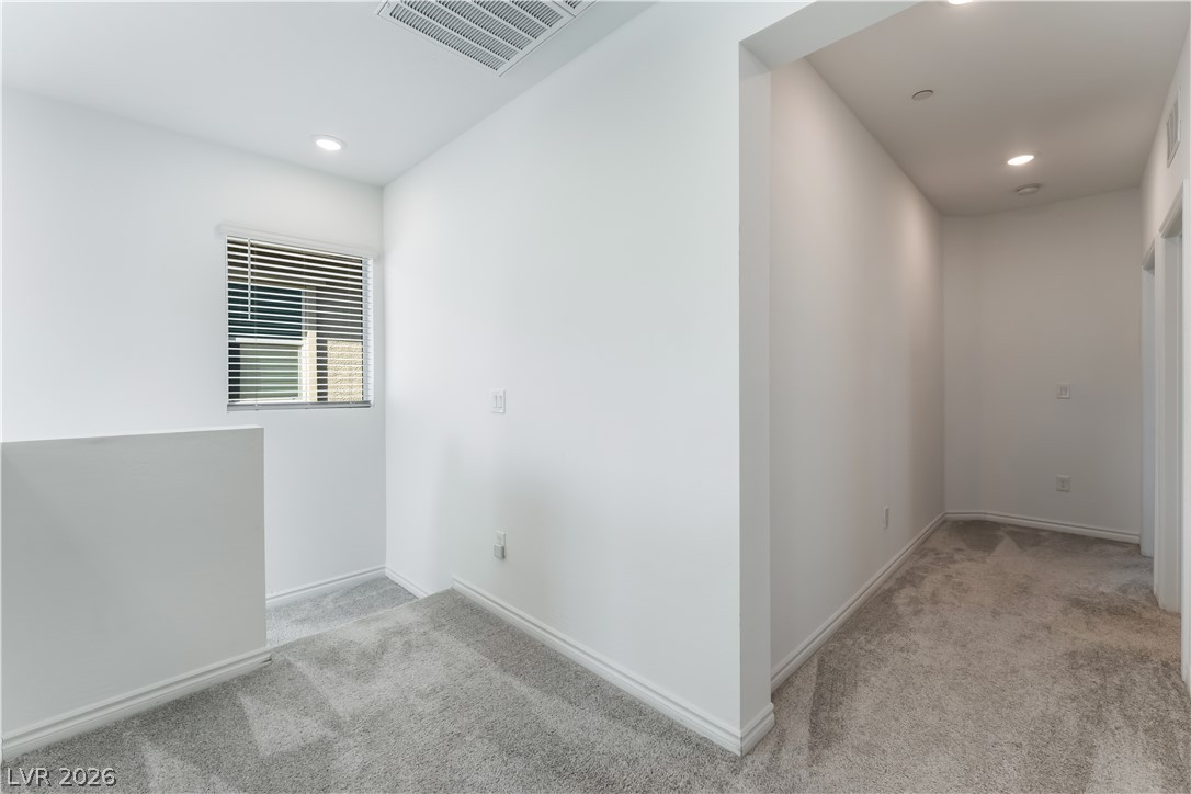 8866 Mountain Lion Avenue Las Vegas NV 89166