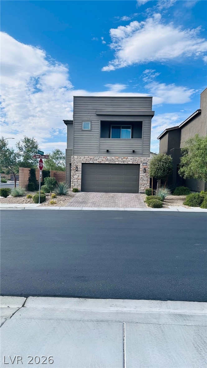 9996 Iron Creek Avenue Las Vegas NV 89178