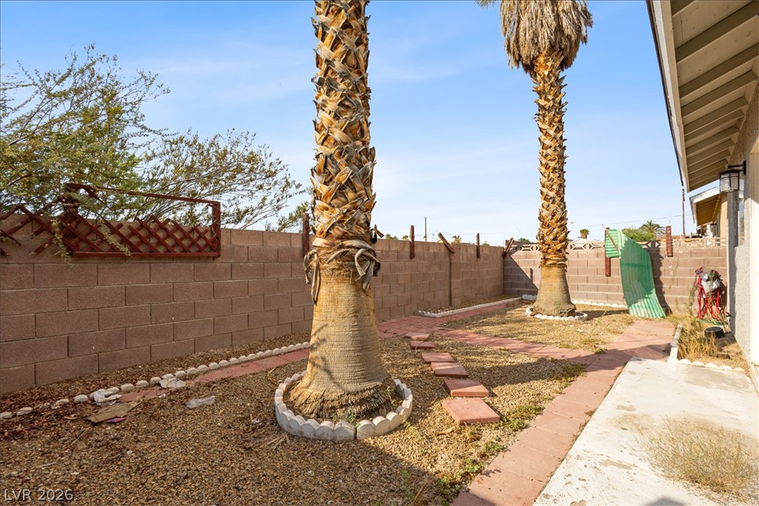 4349 Faberge Avenue Las Vegas NV 89115