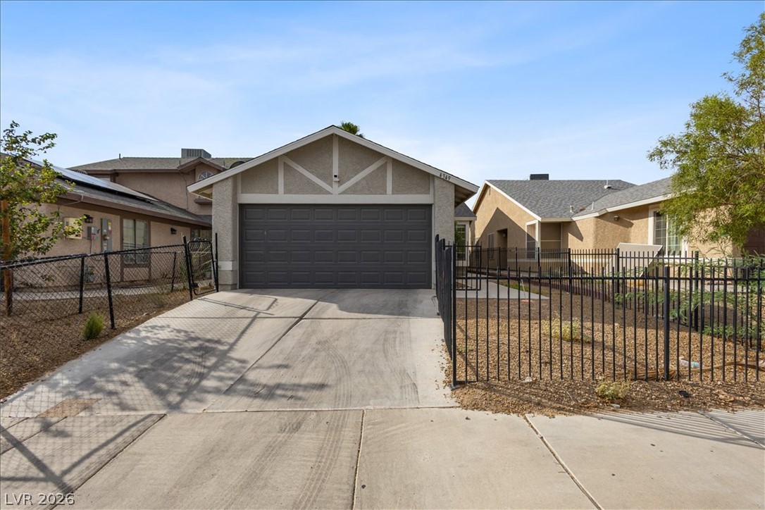 4349 Faberge Avenue Las Vegas NV 89115