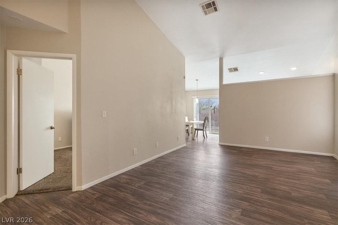 4349 Faberge Avenue Las Vegas NV 89115