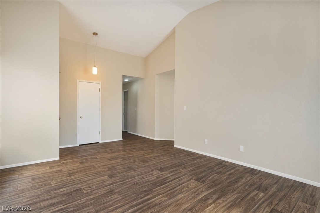 4349 Faberge Avenue Las Vegas NV 89115