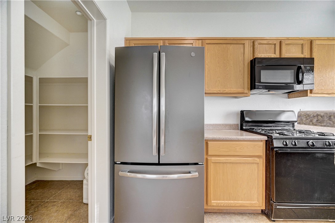 3065 Gary Cooper Street 102 Las Vegas NV 89122