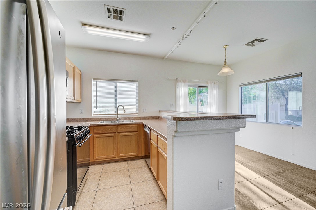 3065 Gary Cooper Street 102 Las Vegas NV 89122