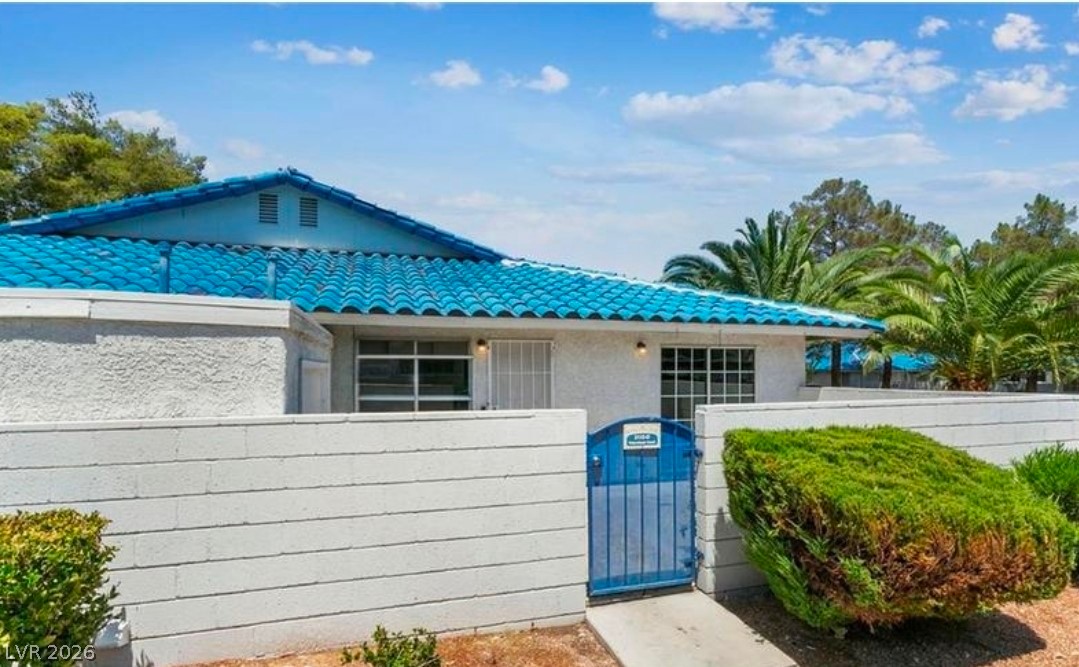 2133 Petersham Court D Las Vegas NV 89108