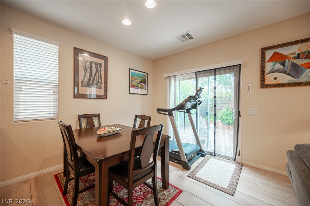 8614 Tara Hill Avenue Las Vegas NV 89148