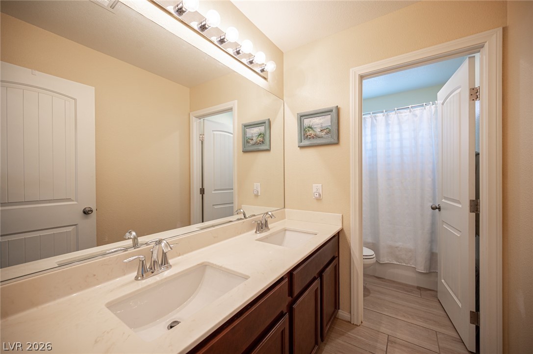 8614 Tara Hill Avenue Las Vegas NV 89148