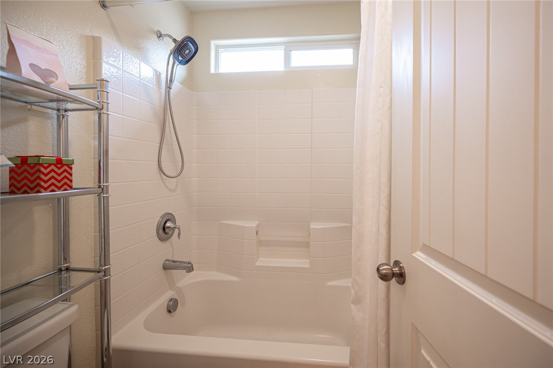 8614 Tara Hill Avenue Las Vegas NV 89148