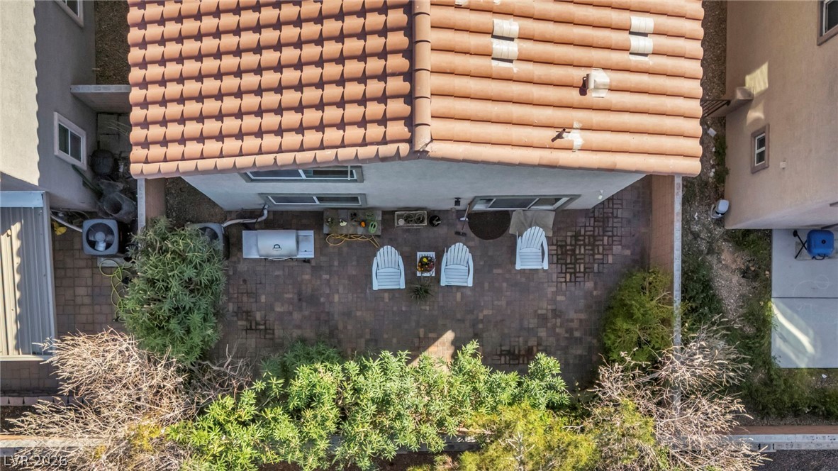 8614 Tara Hill Avenue Las Vegas NV 89148