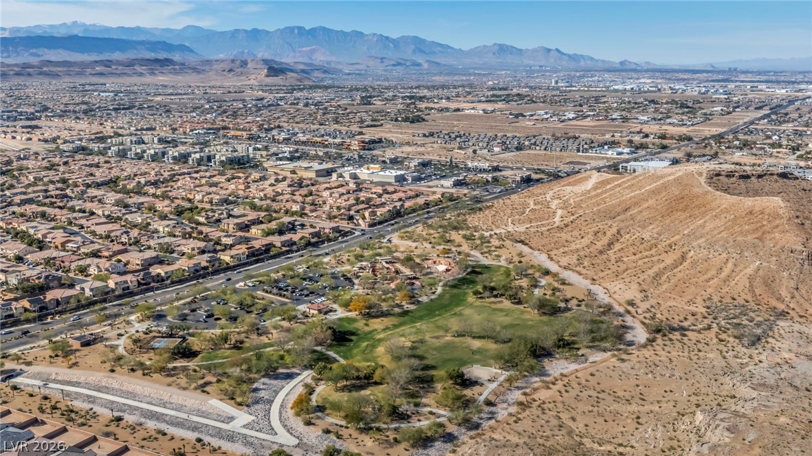 8614 Tara Hill Avenue Las Vegas NV 89148