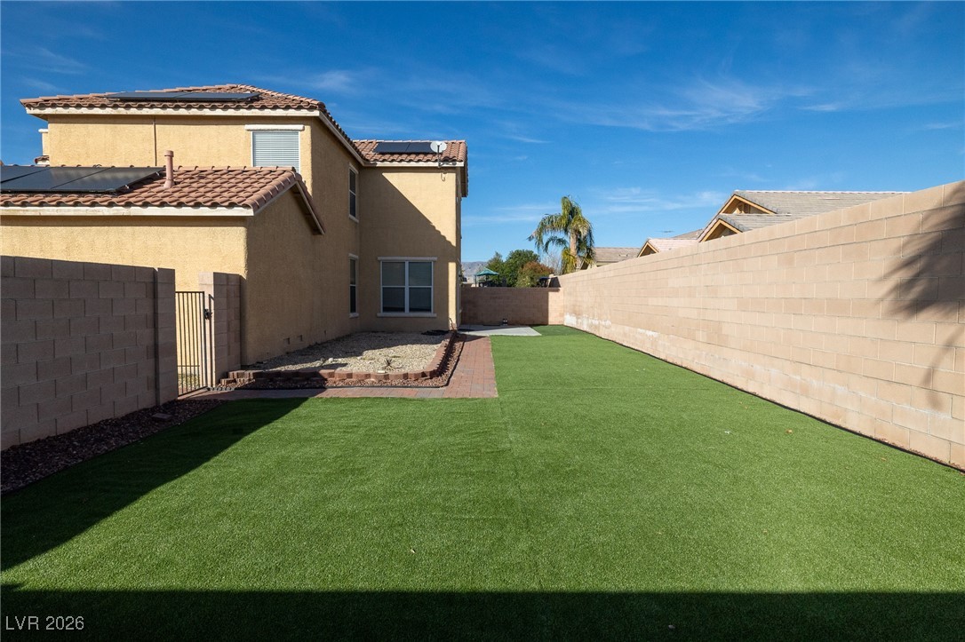 5866 Hollingshed Court North Las Vegas NV 89081