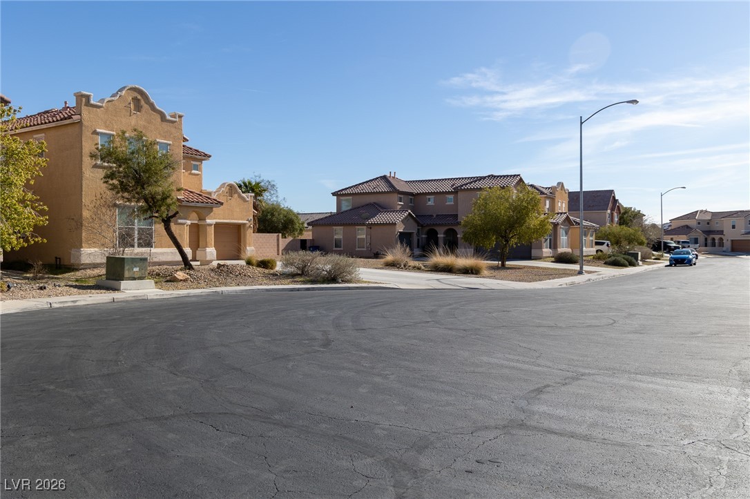 5866 Hollingshed Court North Las Vegas NV 89081