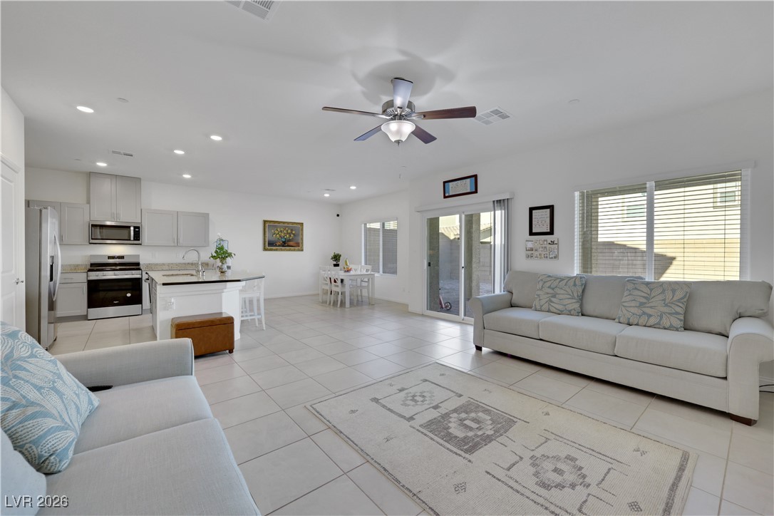 10968 Lancaster Park Avenue Las Vegas NV 89166