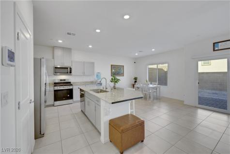 10968 Lancaster Park Avenue Las Vegas NV 89166