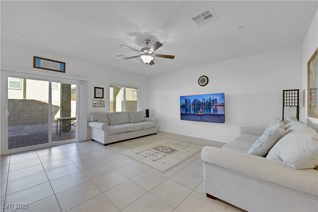 10968 Lancaster Park Avenue Las Vegas NV 89166