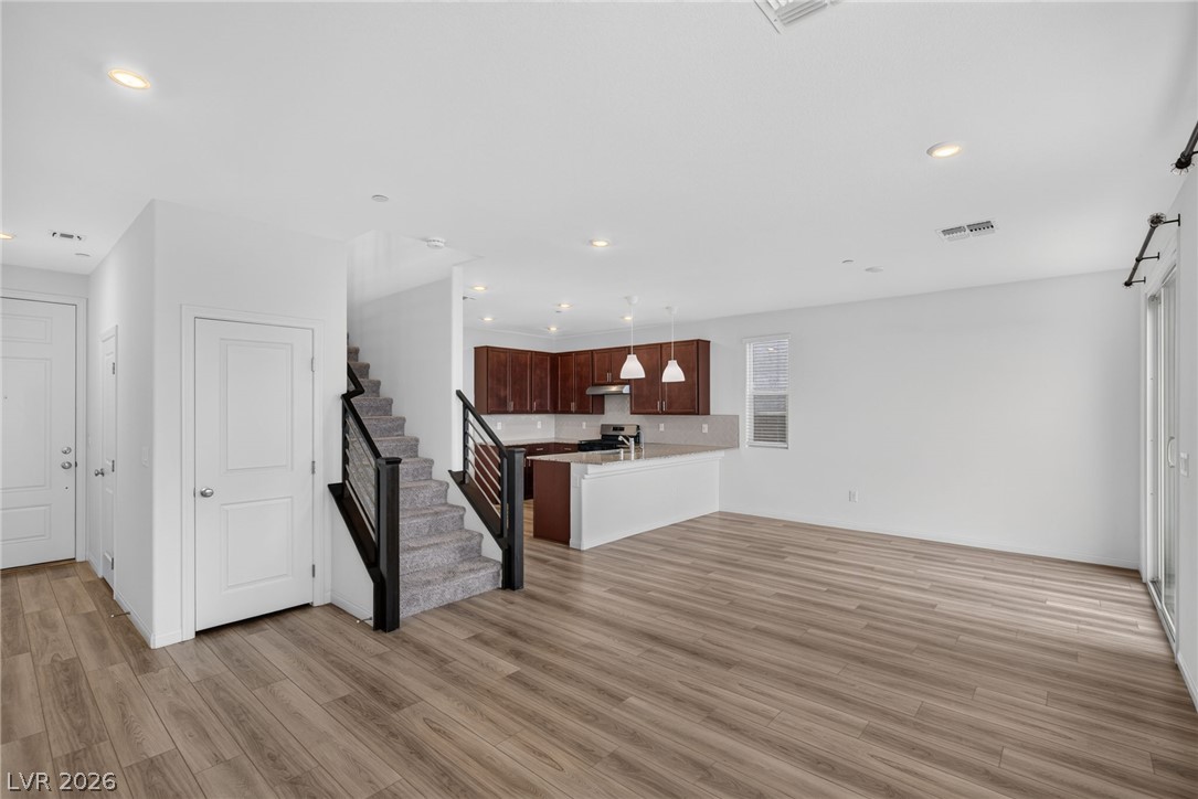 9814 Alpine Style Drive Las Vegas NV 89166