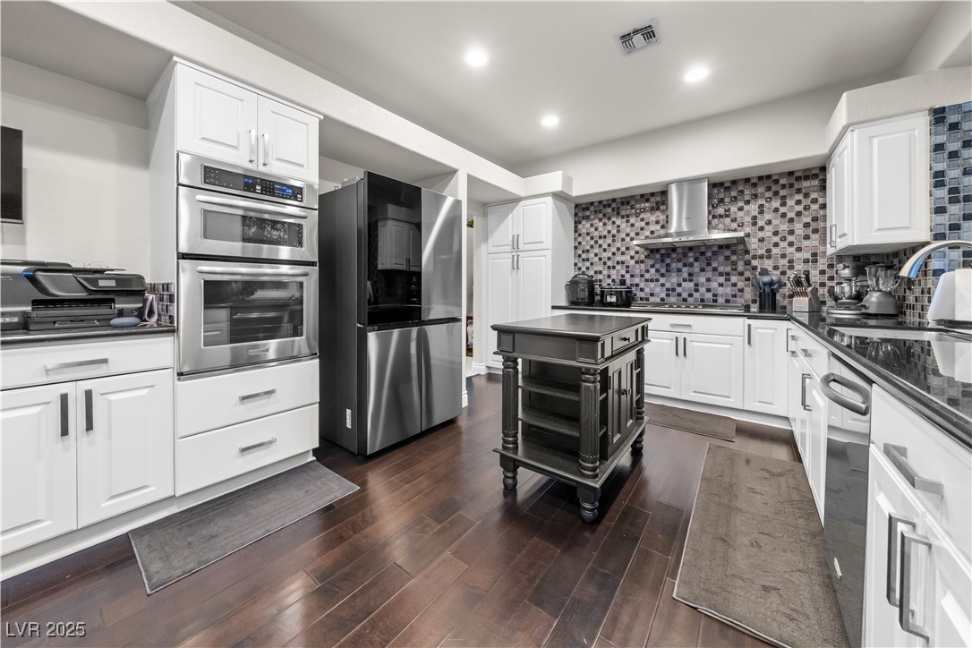 7960 Bermuda Dunes Avenue Las Vegas NV 89113