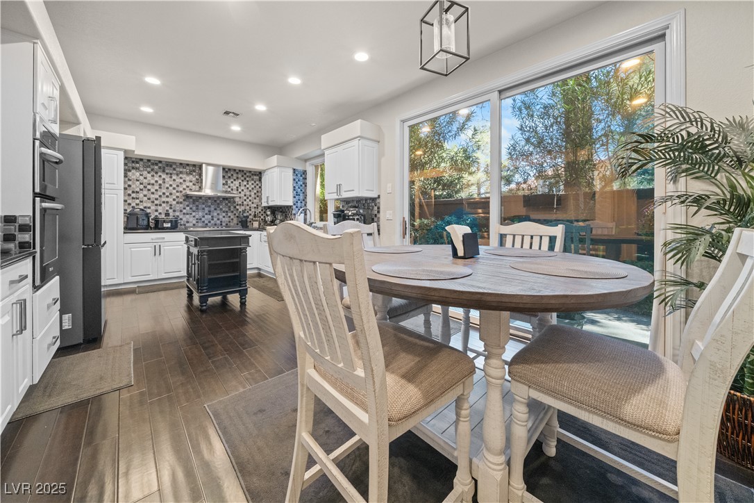 7960 Bermuda Dunes Avenue Las Vegas NV 89113
