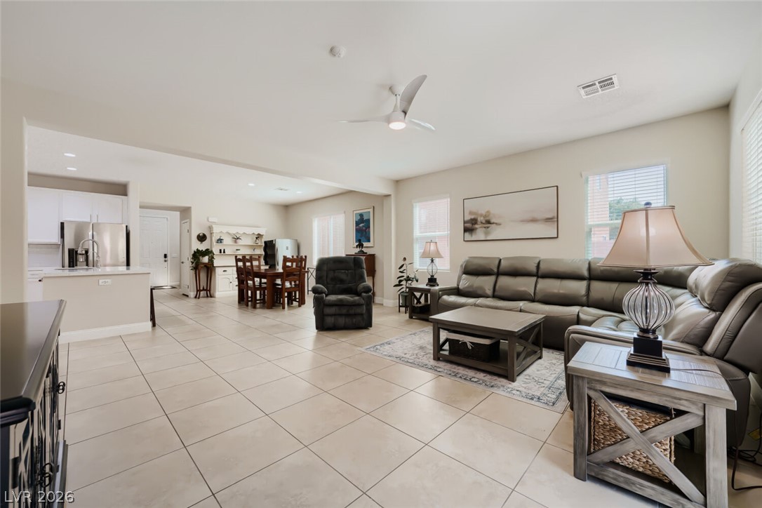 7931 Dell Ridge Avenue Las Vegas NV 89179