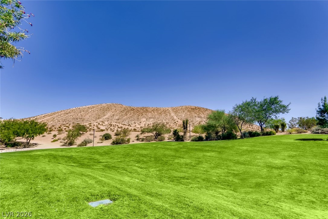 7931 Dell Ridge Avenue Las Vegas NV 89179