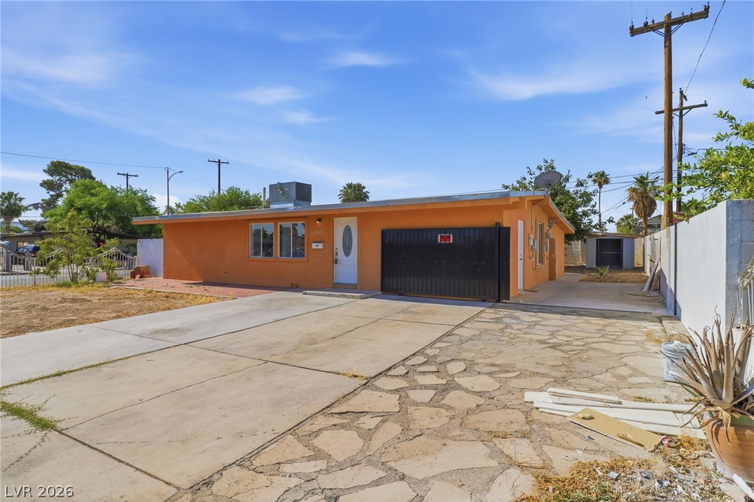 2843 Flower Avenue North Las Vegas NV 89030