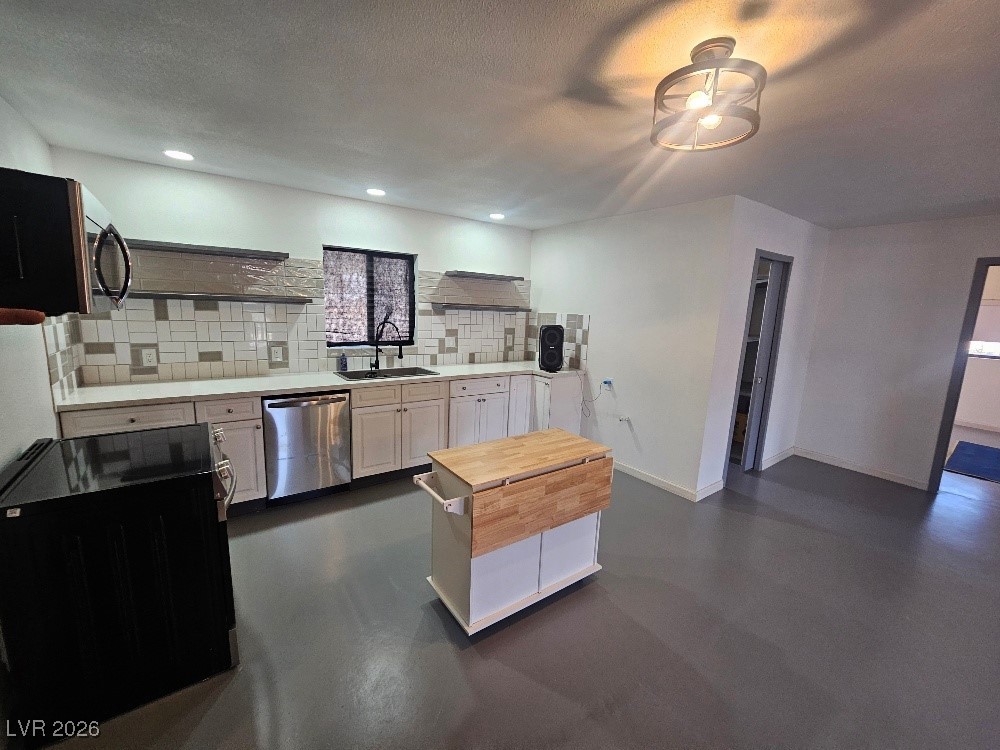 870 Second Street Pahrump NV 89048