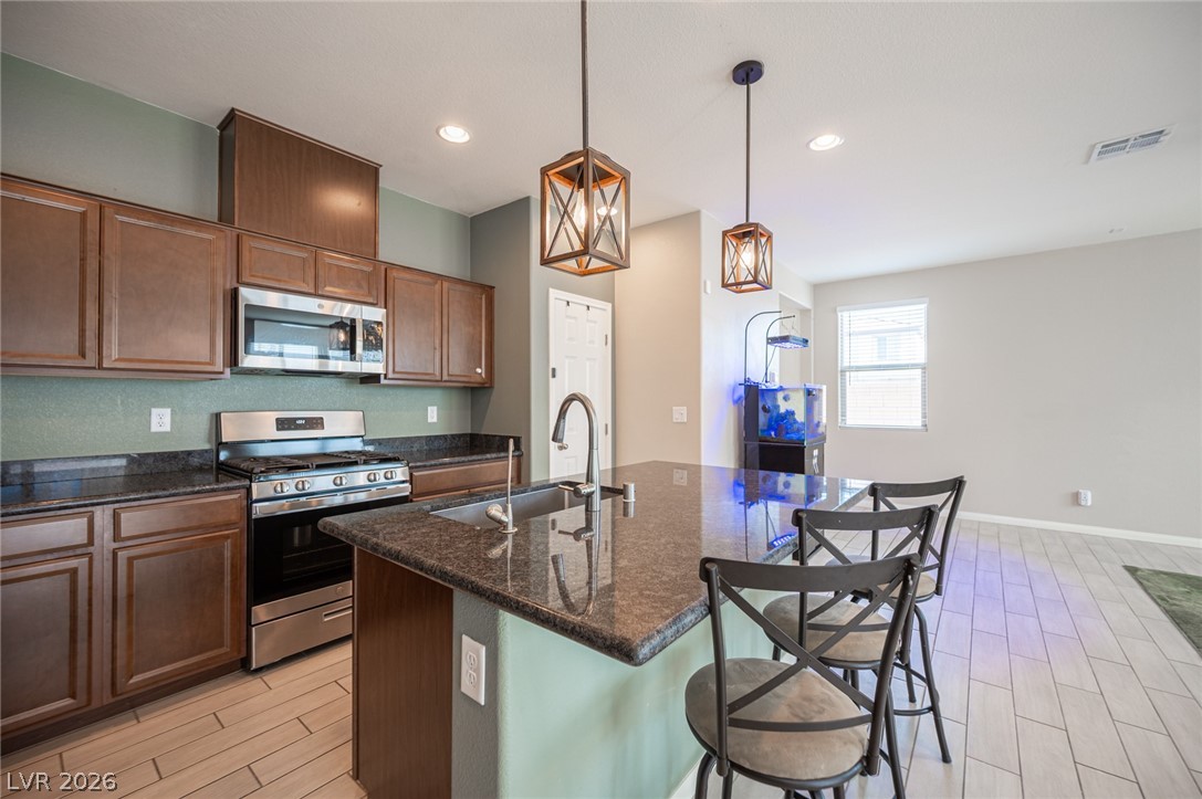 1905 Rini Ridge Avenue North Las Vegas NV 89031