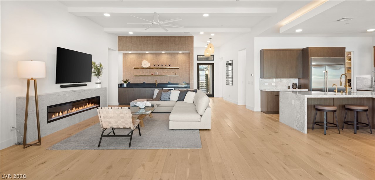 508 Vista Sunset Avenue Las Vegas NV 89138