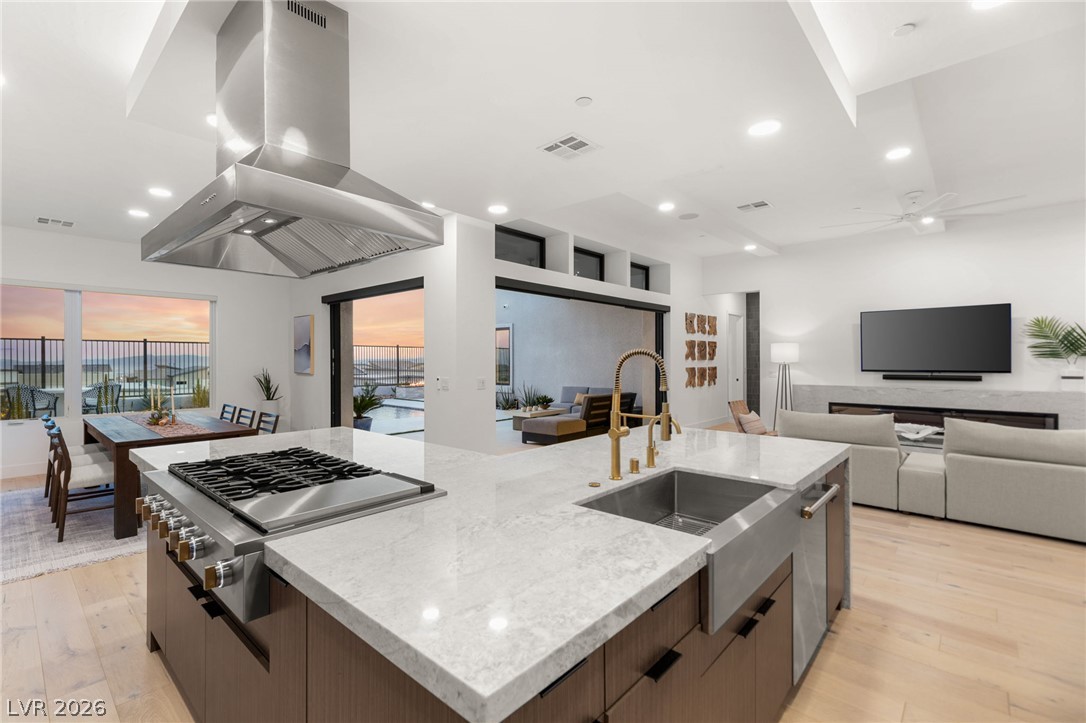 508 Vista Sunset Avenue Las Vegas NV 89138